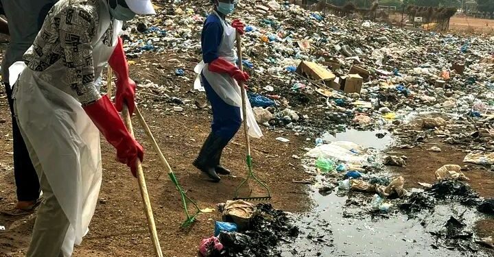 Environnement pénitentiaire : Opération d’assainissement et curage des systèmes de fosses septiques