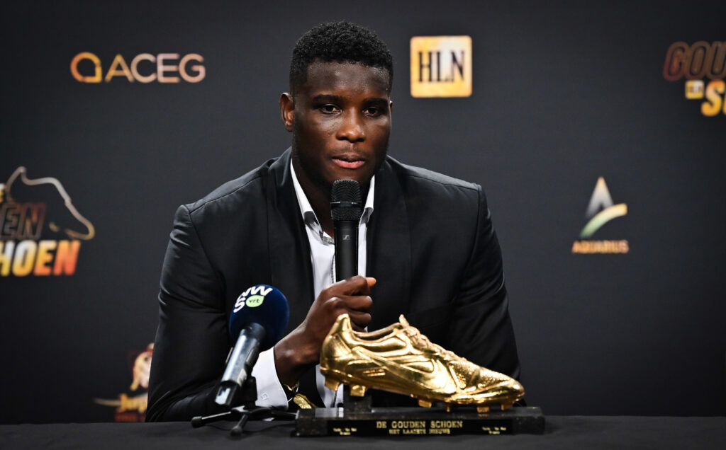 Genk's Paul Onuachu talks to the press after winning the 68th edition of the 'Golden Shoe' award ceremony, Wednesday 12 January 2022, in Puurs. The Golden Shoe (Gouden Schoen / Soulier d'Or) is an award for the best soccer player of the Belgian Jupiler Pro League championship during the calender year 2019. BELGA PHOTO DIRK WAEM 

Photo by Icon Sport