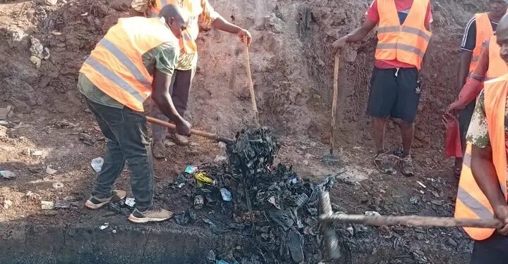 Journée citoyenne d&rsquo;assainissement : La Mairie de Matoto renforce son engagement pour un cadre de vie sain