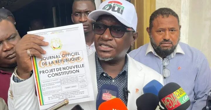 Guinée : Guillaume Hawing, ex-ministre, éclaire les enjeux du projet de nouvelle Constitution