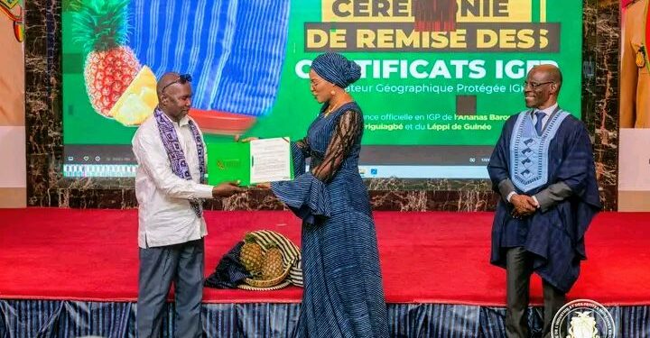 Guinée : Remise officielle des certificats d’Indication Géographique Protégée (IGP) pour le Léppi et l’Ananas Baronne