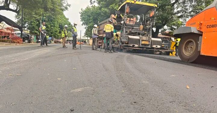 Conakry : Travaux de resurfaçage sur le tronçon Fédération Guinéenne de Football