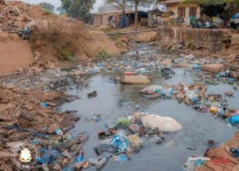 Conakry : La mairie de Matoto s’engage aux côtés de l’État pour l’assainissement