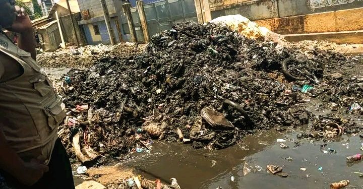 🇬🇳Conakry : Les autorités communales de Matoto et ONG en synergie contre l&rsquo;insalubrité