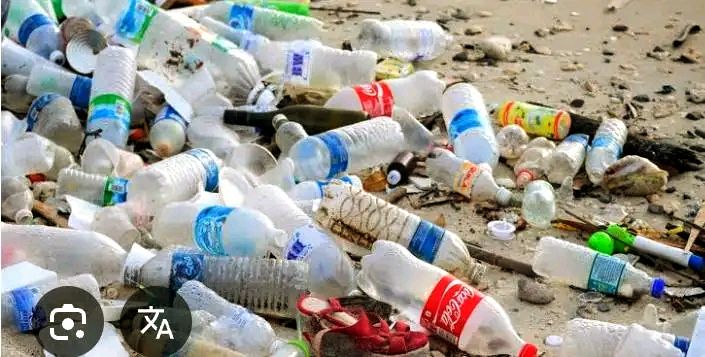 🇬🇳Guinée : Le gouvernement durcit sa lutte contre les plastiques à usage unique