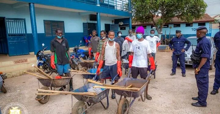 🇬🇳Incivisme et insalubrité : 33 personnes interpellées à Conakry