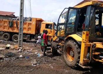 🇬🇳Matoto : Opération d&rsquo;urgence d&rsquo;assainissement