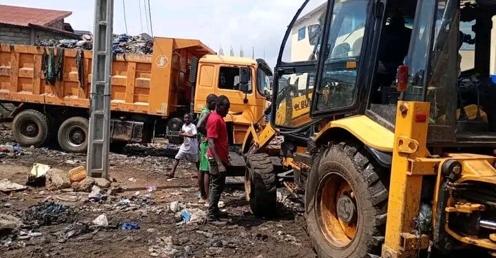 🇬🇳Matoto : Opération d&rsquo;urgence d&rsquo;assainissement