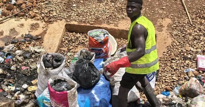 🇬🇳Conakry : Lutte contre l’insalubrité, des responsables interpellés