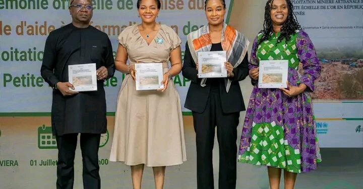 🇬🇳Présentation officielle du guide sur l’exploitation minière artisanale