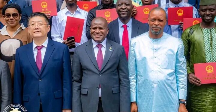 🇬🇳Coopération Guinée–Chine : 400 nouveaux points d’eau, un souffle de vie pour des milliers de Guinéens