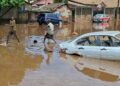 🇬🇳INONDATIONS À WANINDARA : Le maire de Lambanyi sur le terrain pour une intervention d’urgence