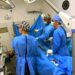 🇬🇳Hôpital de l’Amitié Sino‑Guinéenne : Une cholécystectomie laparoscopique menée avec succès