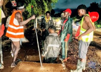 🇬🇳Conakry : Lambanyi intensifie ses opérations de curage des caniveaux