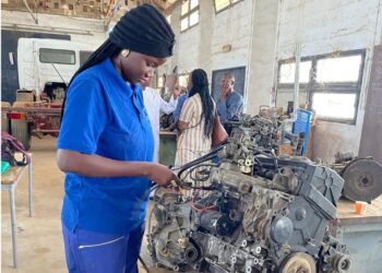 Sénégal : 1 600 jeunes défavorisés formés dans des métiers porteurs