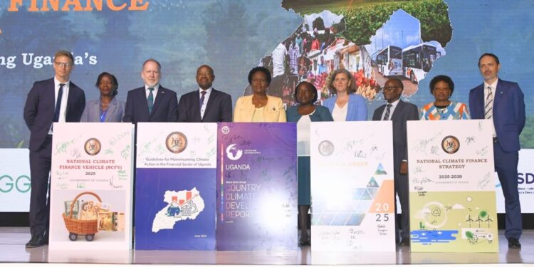 Changement climatique : Lancement de la stratégie nationale de financement climatique en Ouganda