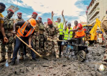 Assainissement à Conakry : Le ministre de l’Hydraulique en mission d’évaluation à Sonfonia