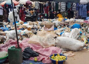 Guinée – Kissidougou étouffe sous les ordures : les citoyens à bout de patience