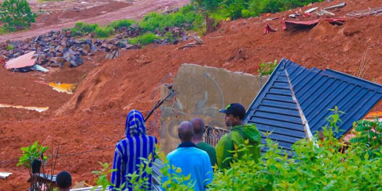 Conseil de Cabinet du Ministère de l’Environnement Glissement de terrain à Manéah : Mesures et orientations de la Ministre