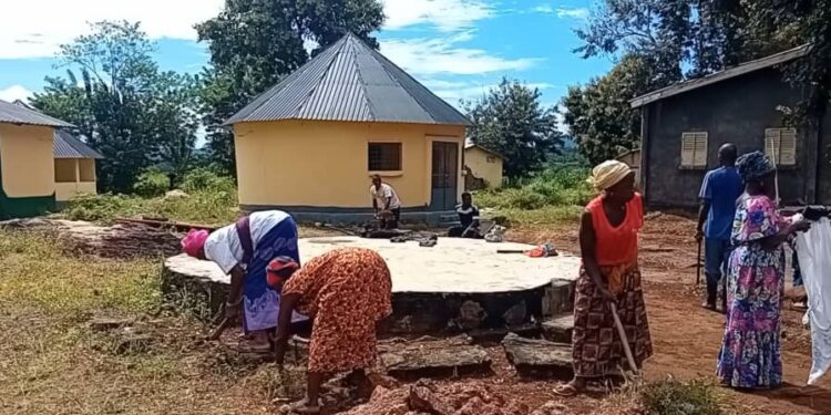 Guinée – Kindia : Les femmes en première ligne pour l’assainissement des espaces publics