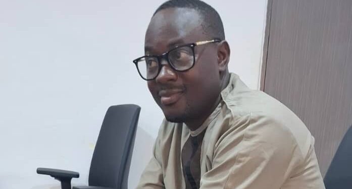 ANALYSE SUR L’ARTICLE “24” DE LA NOUVELLE CONSTITUTION ( PAR FRANÇOIS LELANO)