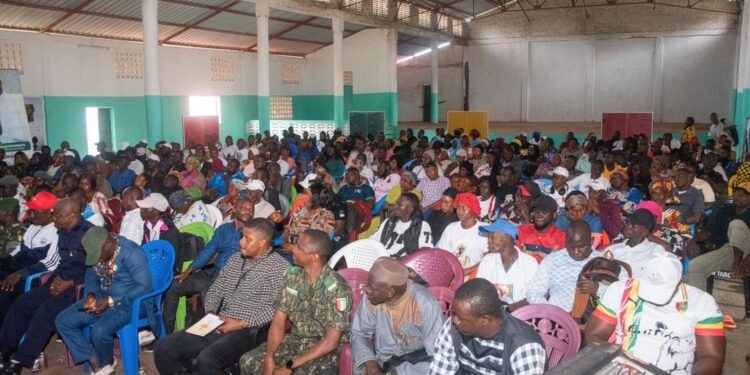 AGB2A-GIC engage les jeunes de Boffa dans la promotion du projet Constitutionnel