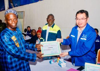 Constitution : Boffa entre mobilisation et pédagogie citoyenne