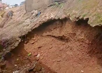 Urgence en Guinée : Le pont Matoto-Kondébounyi en péril !