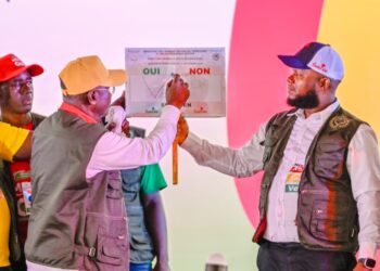 Référendum du 21 septembre : Le Mouvement Rouge Jaune Vert mobilise à Faranah sous le parrainage d’Ahmed Kanté 