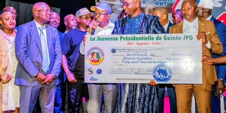 Un milliard pour la République : La jeunesse présidentielle mobilise la caution du Général Mamadi Doumbouya