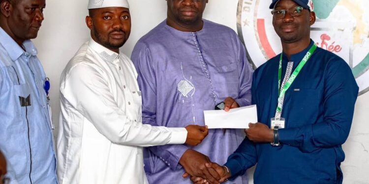 La Direction Générale des Élections (DGE) accorde un appui financier aux associations professionnelles de presse