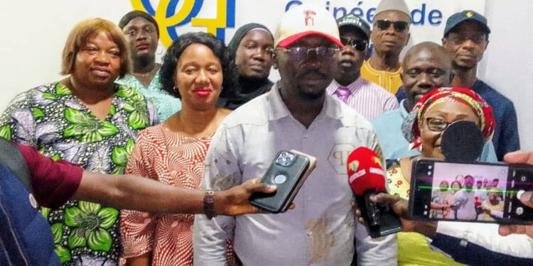 Office Guinéen de Publicité : Le Syndicat des travailleurs dément les accusations de Oumar Camara