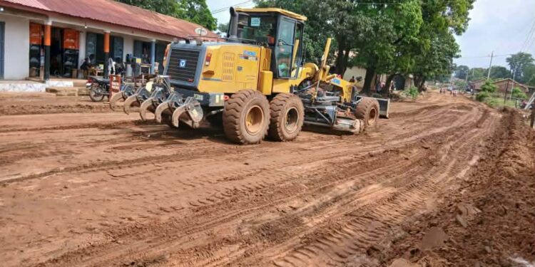 Guinée/Coyah : Reprise des travaux sur la route menant à la prison civile de Sakaria