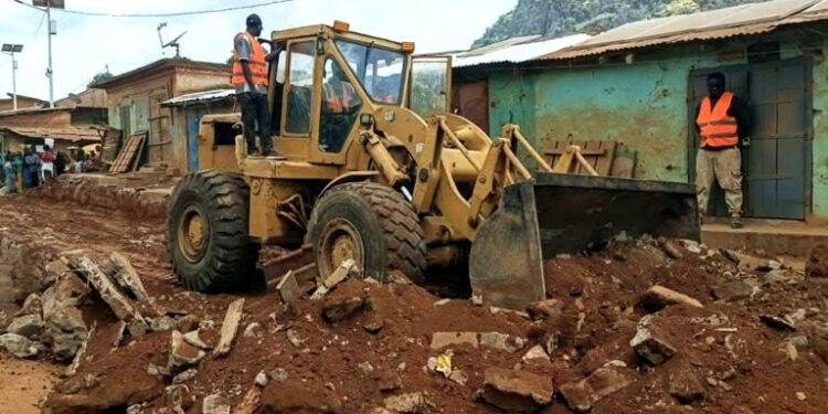 🇬🇳À Beyla, lancement officiel des travaux de reprofilage d’une route longue de 33 kilomètres