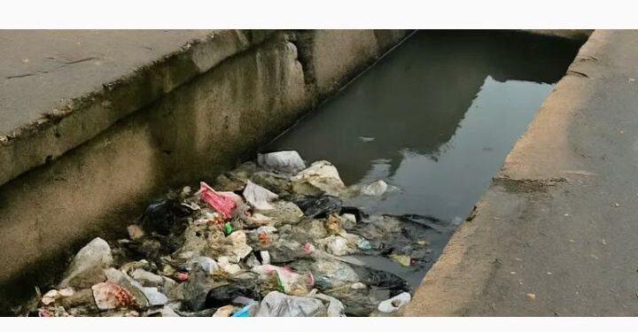 Contre l&rsquo;insalubrité en Guinée : Urgence autour des ordures à Conakry…