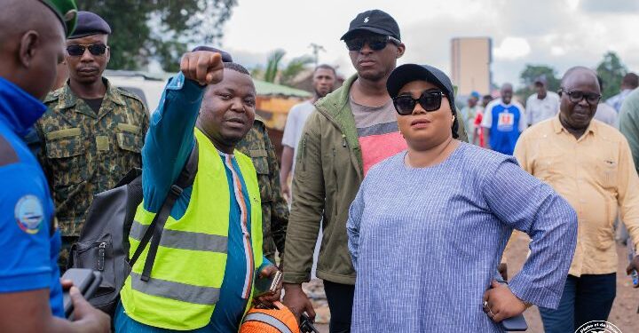 🇬🇳Conakry : La Ministre de la Pêche en tournée dans les ports et débarcadères