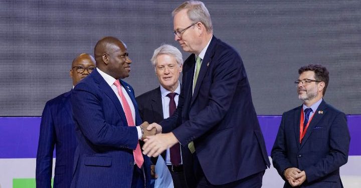 🇬🇳Conakry : Clôture du Forum Royaume-Uni – Afrique francophone