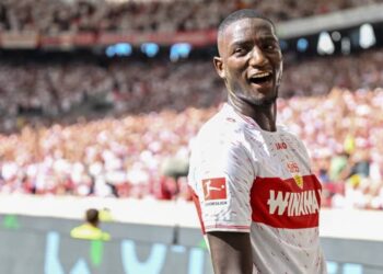 Stuttgart, Deutschland, 02.09.23: Serhou Guirassy (VfB Stuttgart) Torjubel, jubelt nach seinem treffer zum 2:0 waehrend des 1.Bundesliga Spiels zwischen dem VfB Stuttgart vs SC Freiburg in der MHPArena am 02. September 2023 in Stuttgart, Deutschland. (Foto von Harry Langer/DeFodi Images) Stuttgart, Germany, 02.09.23: Serhou Guirassy (VfB Stuttgart) celebrates after scoring his team's second goal during the 1.Bundesliga match between VfB Stuttgart vs SC Freiburg at MHPArena on September 2, 2023 in Stuttgart, Germany. (Photo by Harry Langer/DeFodi Images) DFB/DFL REGULATIONS PROHIBIT ANY USE OF PHOTOGRAPHS AS IMAGE SEQUENCES AND/OR QUASI-VIDEO. - Photo by Icon sport