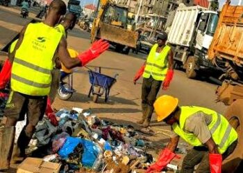 Conakry / Lambanyi : Vers un plan durable d’assainissement et de gestion des déchets