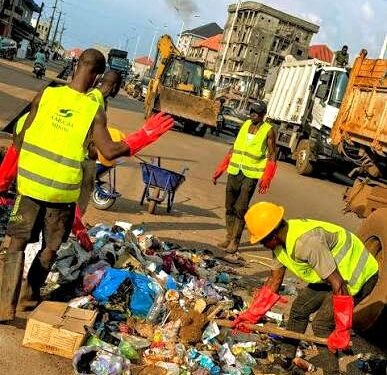 Conakry / Lambanyi : Vers un plan durable d’assainissement et de gestion des déchets