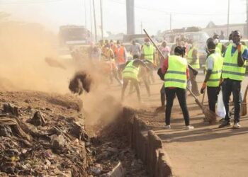 Conakry/Lambanyi : La mairie lance une vaste opération d’assainissement avant l’investiture présidentielle