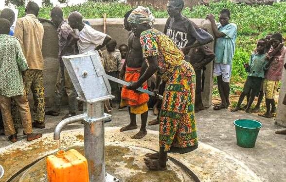 🇬🇳Alimentation en eau : Un projet d’eau potable pour 2,6 millions de personnes en Guinée