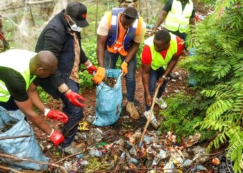 🇬🇳Conakry : Responsables de quartiers et PME appelés à renforcer leur collaboration contre l’insalubrité